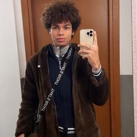 Dominick Elliott的照片