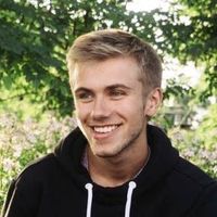 Alex Russell's Photo