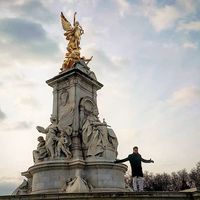 Frank M. Velasco的照片