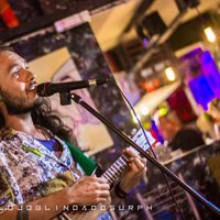 Lucas  Vernieri的照片