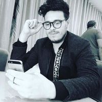 Alaeddine Karoui的照片