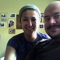 Eda and Tansu Özel的照片