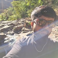 Rohan Jadhav的照片