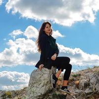 Dóra Árvai的照片