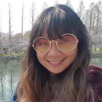 Fotos de Louise Dela Cruz