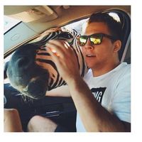 Toti Sevilla的照片