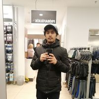 Ukasha Khan的照片