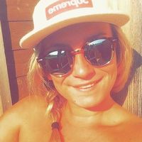 Clara Peyron的照片