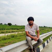 Vineet  Yadav's Photo