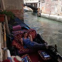 Aurela Velashej的照片