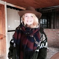 Hannah Burdett的照片