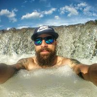 Omar S. Sanchez的照片