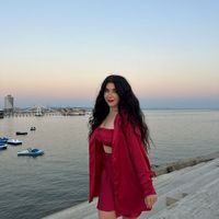 Yevheniia Shakh的照片