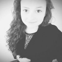 Manon Debourg's Photo