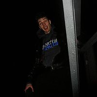 Damian Momot's Photo