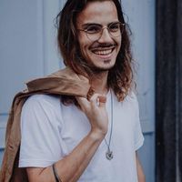 Louis George-Glendza的照片