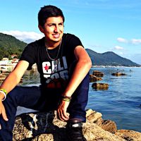 Christian Cardenas's Photo