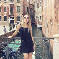 Mariane S. Camargo's Photo