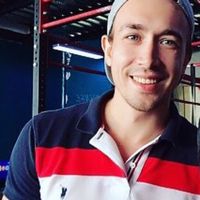 Anton Kostyukov的照片