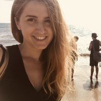 Ines Gjeçi的照片