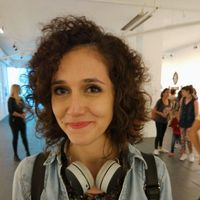 Lourdes Clavellino的照片