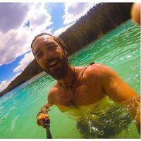 Simon Kingsley的照片