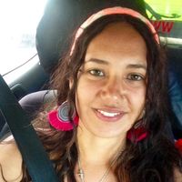 Priscila Belen的照片