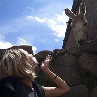 Nicole Obst的照片