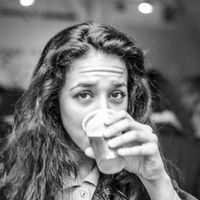 Sabrina Himeur的照片