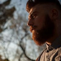 Elijah Pacilio的照片