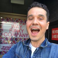 Aaron Scheibner的照片