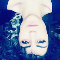 Begüm Belhioğlu的照片