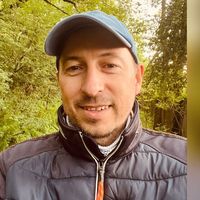 Roman Tomica的照片