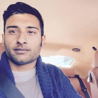 Vikna Kanesan's Photo