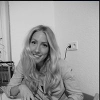 Laura Lorenzen的照片