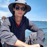 Nicolas Lloves's Photo