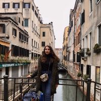 Rumeysa Sebile的照片