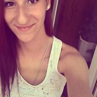 Angela Kralj的照片