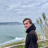 chaan champagne's Photo