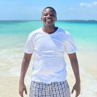 Gabriel David的照片