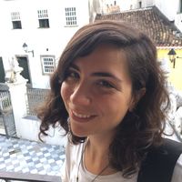 julia  pedigone's Photo