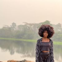 Odenike Oresanya的照片