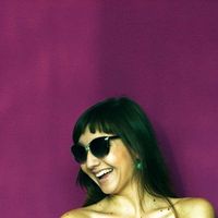 Miri Kusnirova's Photo