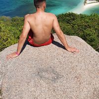 Nicolas Djukic的照片