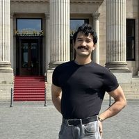Makhkam Khamidov's Photo