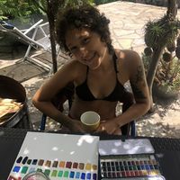 Nike Studeneer's Photo