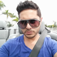 Le foto di Jordan Hiriart