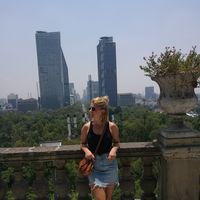 Anniina Maukonen的照片