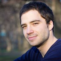 Miklós Vágó的照片