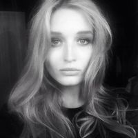 Pola Alexandra的照片